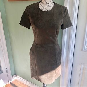 ❣️ FINAL SALE 🤍 NWT French Connection “Suedette” faux suede dress
